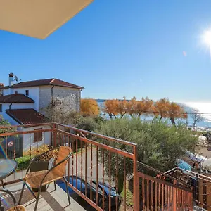https://apartman-leo-novigrad-istria.in-istria.net
